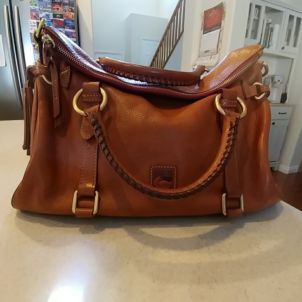 Dooney & Bourke Florentine Satchel Medium